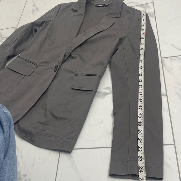 Women’s Mexx Cotton Blend Blazer 2 Pockets Fitted Grey Sz 38 - Picture 12 of 12